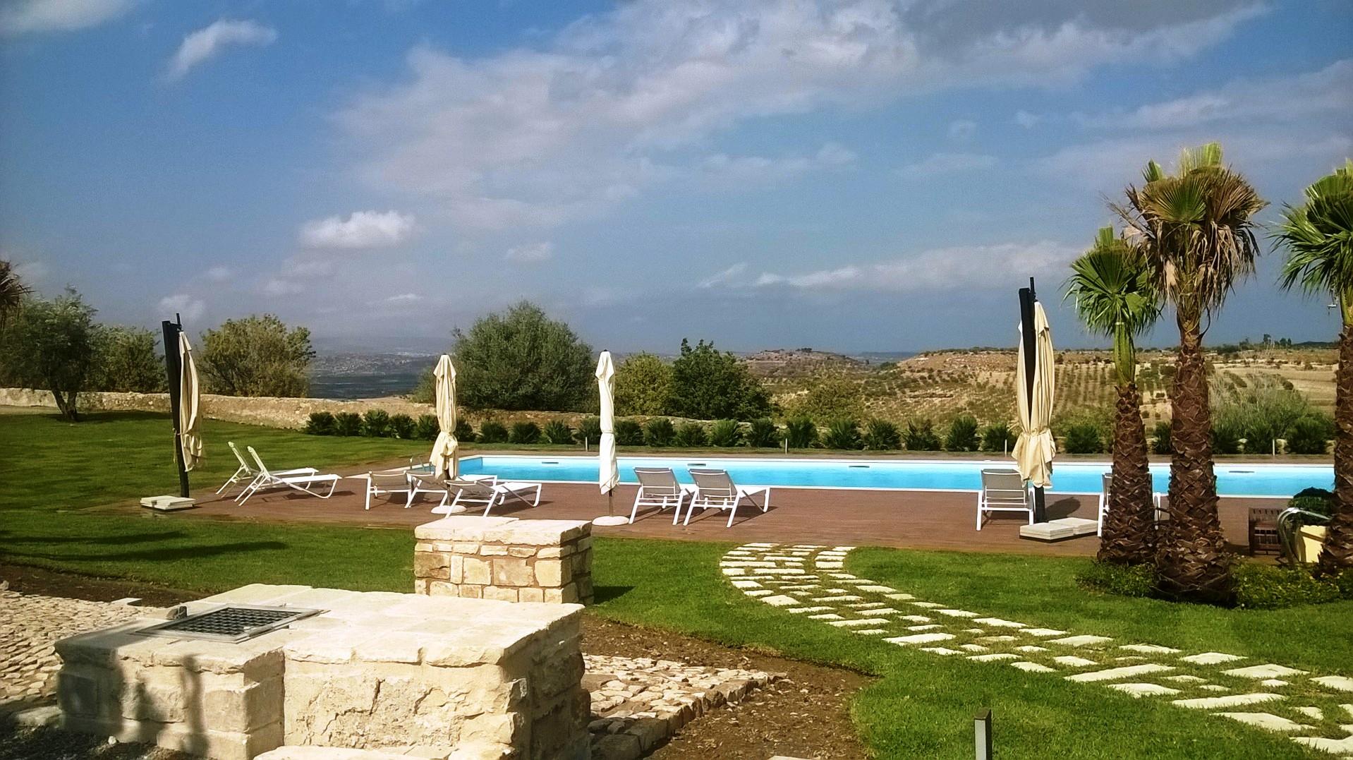 Hotel Masseria Del Carrubo à Noto Extérieur photo