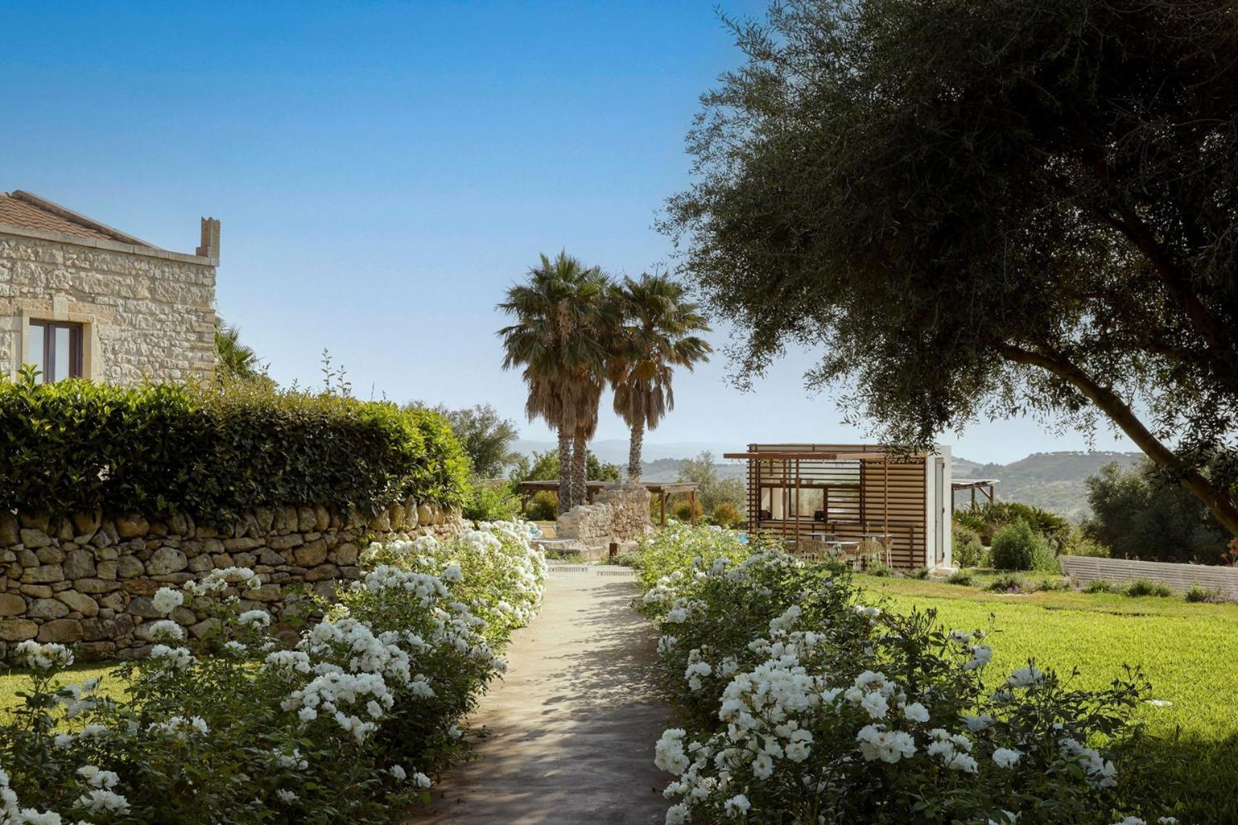 Hotel Masseria Del Carrubo à Noto Extérieur photo